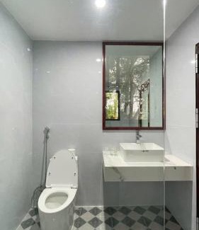 Huong Son Hotel | Bach Dai Dung Hotel