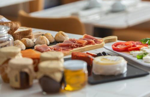 Figueira da Foz Bed & Breakfast | Bacharéis Charming House