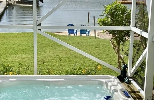 Lake Placid House | Back To School & Work Getaway Escape to Lake June
