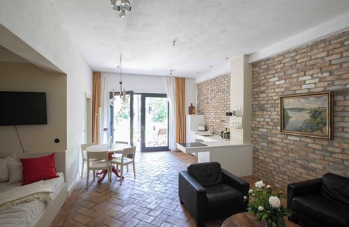 Templin Apartment | Backsteinloft im Naturschutzgeld