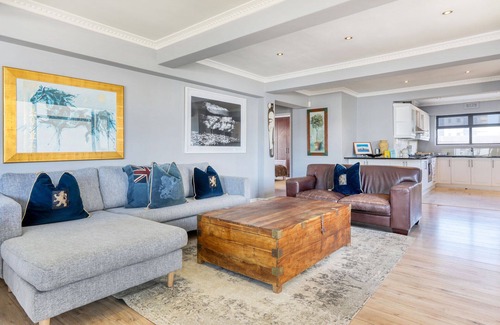 Sea Point Apartment | Backup Powered Stunning Penthouse with Ocean Views and Wrap-Around Balcony