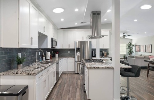 Camelback East Villa | Backyard Oasis - Pool, Basketball, Close to Hiking