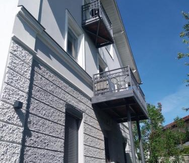 Bad Aibling Apartment | Bad Aibling City Apartment OG