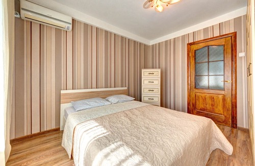Shevchenkivs'kyi District Apartment | bag315 in Київ
