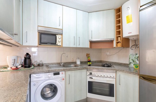 San Juan de Alicante House | BAHAMAS III (SANT JOAN) - Cozy apartment with shared swimming pool and free WiFi