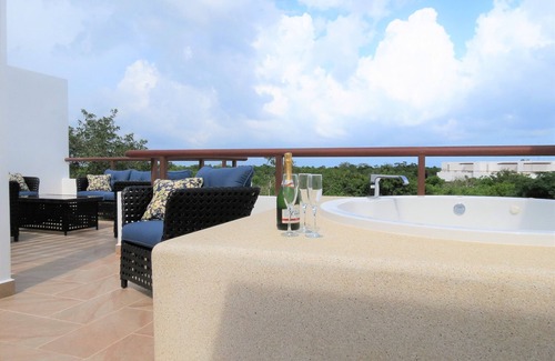 Akumal Condo | Bahia Principe, TAO Luxury Penthouse Condo, with 5 Star Resort Amenities