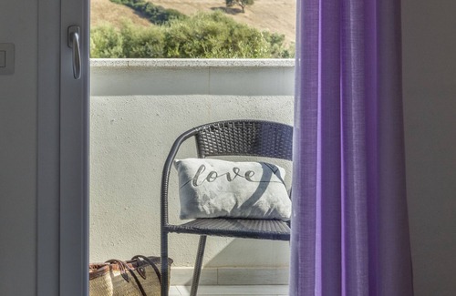 La Muddizza Apartment | Baia dei tramonti by Interhome