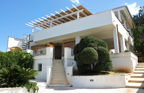 Balestrate Apartment | Baia del Sol - Balestrate Apartment - Holiday Home - Entire floor in the villa