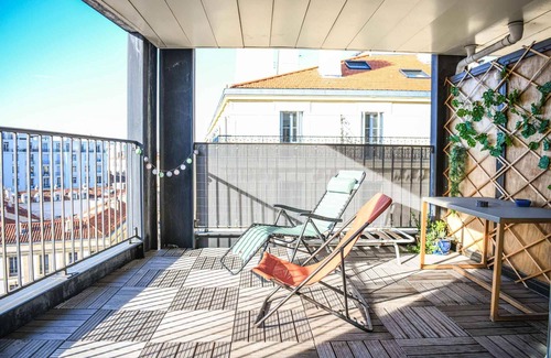 Les Grands Carmes Apartment | Bail mobilité - Studio cosy avec terrasse et vue