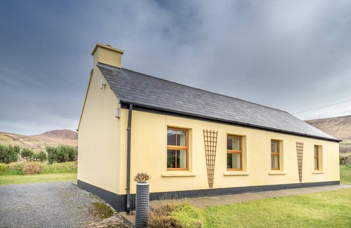 Dunquin Cottage | Baile Na Ratha,Dingle Peninsula,Next Stop Blaskets Island