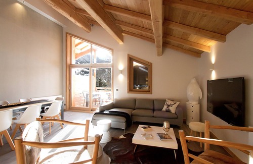 Huez-en-Oisans Ski Chalet | Bain À Remous Privé! Chalet au coeur du Village