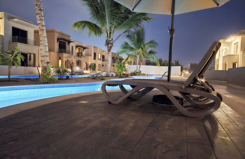 Taqah House | BAIT AZUZ, Elegant suite in Havana