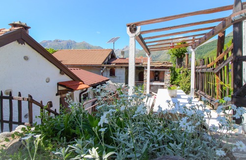 Vercana Cabin | Baita Cà Maria - Refuge of love with a view