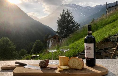 Chiesa in Valmalenco Ski Chalet | Baita Chalet La Masun beautiful view