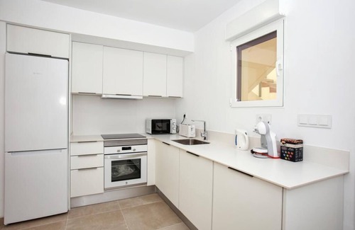 Molinell Apartment | Bajo con jardín A3 - Three Bedroom Apartment, Sleeps 6