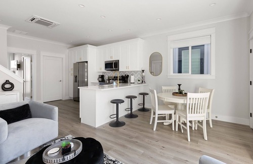 River District Boat Rental | Balance - Downtown Wilmington Luxurious Stay