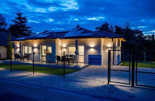 Siofok-Szabadifurdo Apartment | Balatonic Grape apartmanház