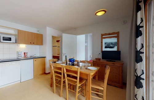 Termignon Apartment | Balcons B 024 - PARC NAT. VANOISE appart. 6 pers.