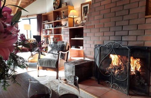 Paihia Bed & Breakfast | Balcony river views and great value