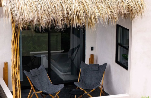 Santa Maria Apartment | Balcony Unit | A/C | Daily Cleaning | Pool Access