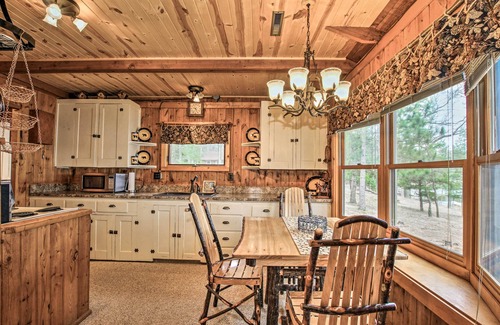 Baldwin Cabin | Baldwin Cabin w/Private Beach on Little Lake!