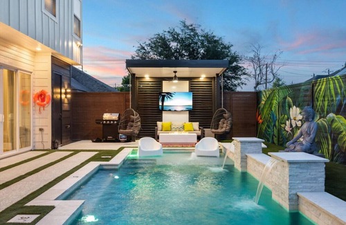 Southeast Houston House | Bali in Houston-Unit A,4BR/4Bath