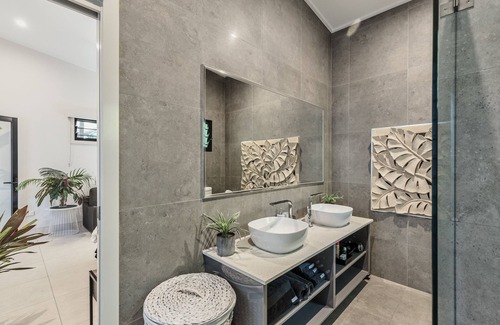 Nightcliff House | Bali inspired hideaway with Plunge Pool and Tropical Villa