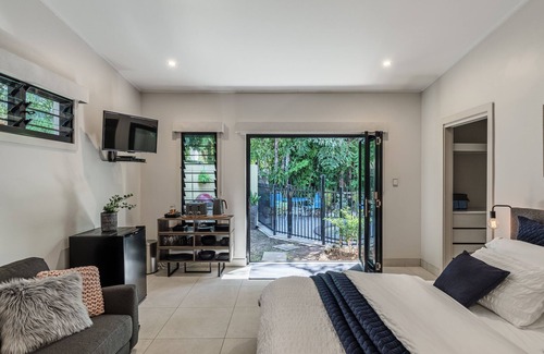 Nightcliff House | Bali inspired hideaway with Plunge Pool and Tropical Villa