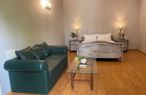 Lajpat Nagar House | Bali Mantran