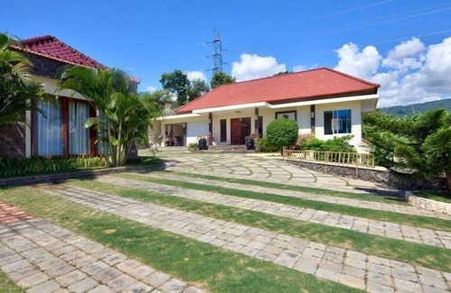 Kalibukbuk Villa | Bali Ocean View Villa in Lovina