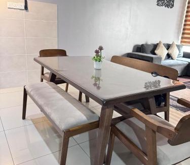 Malacca City Apartment | Bali Residence by D'RZ Muslim Seaview Homestay