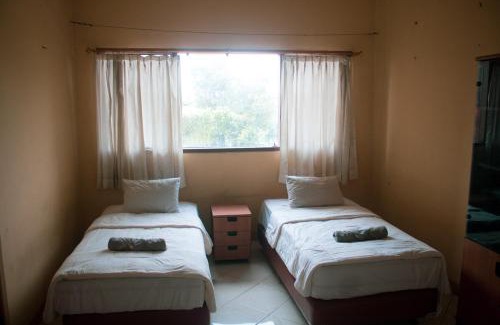 Dauh Peken House | Bali Wildlife Rescue Center