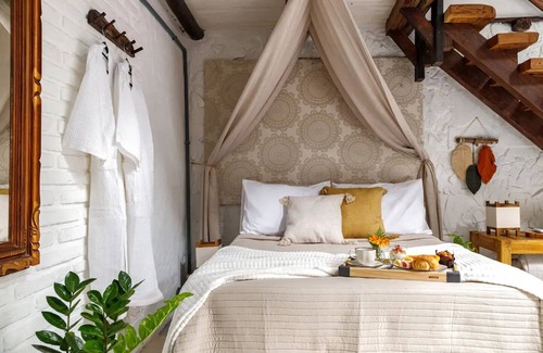 Campeche Norte Ski Chalet | Balinesa Cabana Meio uma Floresta Encantada!