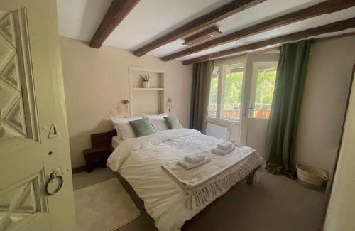 Gabrovo Ski Chalet | Balkans Serendipity - Forest View, Pet friendly Chalet with a garden