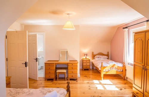 Moyard House | Ballinakill Lodge home away from home