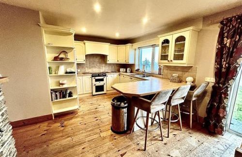 Ballinskelligs House | Ballinskelligs Coastal Sanctuary