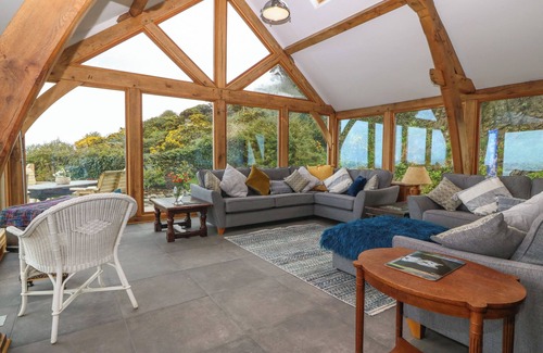 Llaneilian Cottage | BALOG FARM, family friendly, character holiday cottage in Amlwch