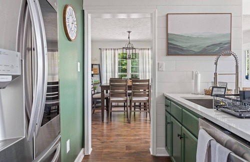 Sylva House | Balsam Haven I Mountain View I Fireplace Home in Great Location
