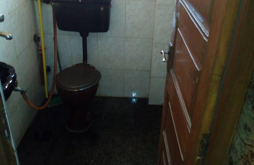 Malad West Condo | Bambi Radiating Good Ambiance, calm, serene, safe & comfortable home stay!
