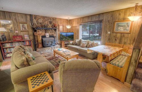 Y Area House | Bambi's Bunkhouse home