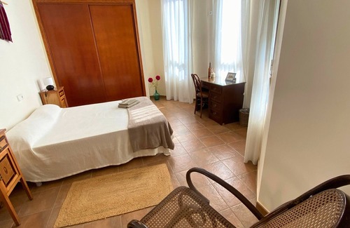 Alzira Other | Bamboo Room with mountain views and lots of natural light