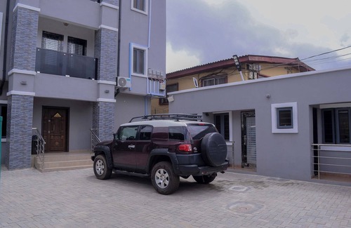 Surulere Apartment | Bamgbose Apartments in Surulere, Lagos Nigeria