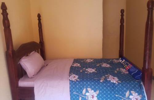 Bugiri House | Bamukisa hotel Bugiri