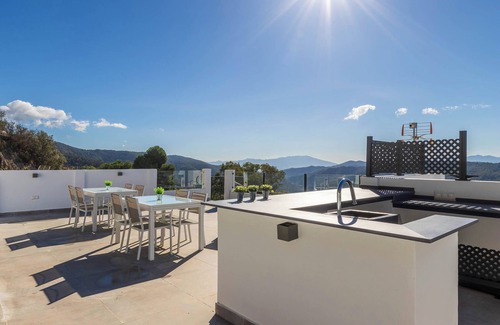 Carratraca Apartment | BANDERAS & SPA NORA HIDROMASSAGE+JACUZZI (CAMINITO DEL REY/MASSAGE ON REQUEST)