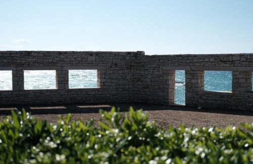 Bisceglie Villa | Banfi's villa on the sea