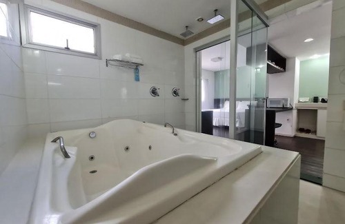 Sao Luiz Apartment | Banheira de Imersão na Lagoa da Pampulha