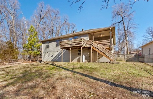 Bella Vista House | Banjo's Hideaway In The Woods. Pet friendly