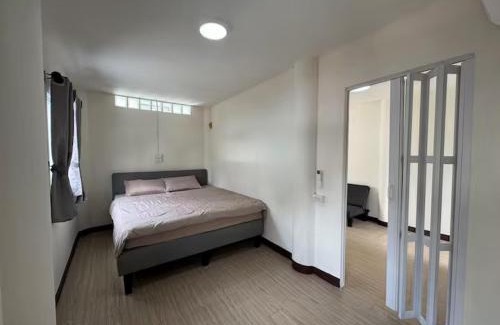 Anusawari House | Bann ABC at 112 Phahonyothin 55