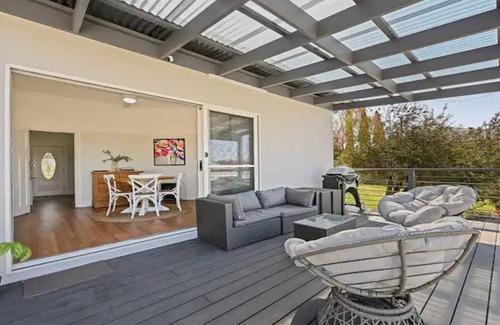 South Bathurst House | Bant Cottage, Bant Cottage - Gorgeous Renovation, Neatly Styled