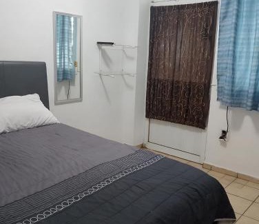 Manzanillo House | Barato, cómodo y accesible Barcos